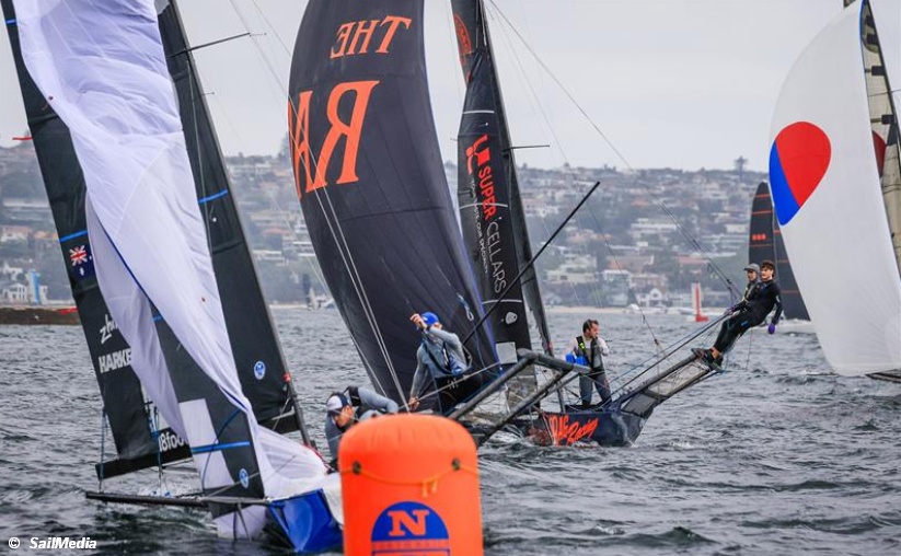 18ft JJ Giltinan Day 1