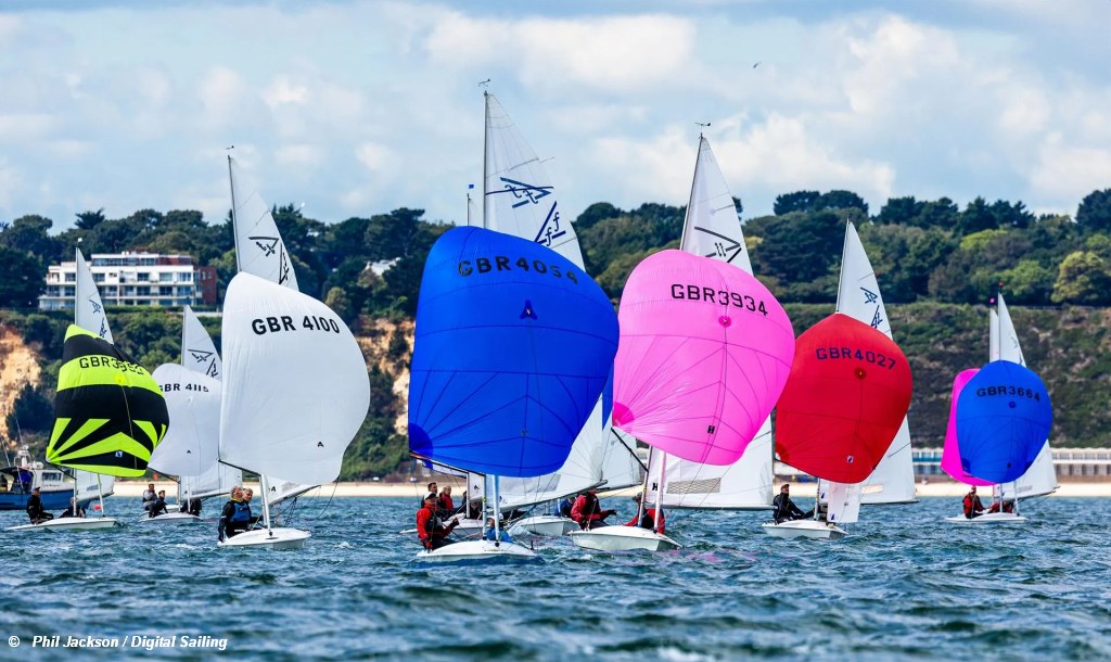 parkstone yacht club race marks