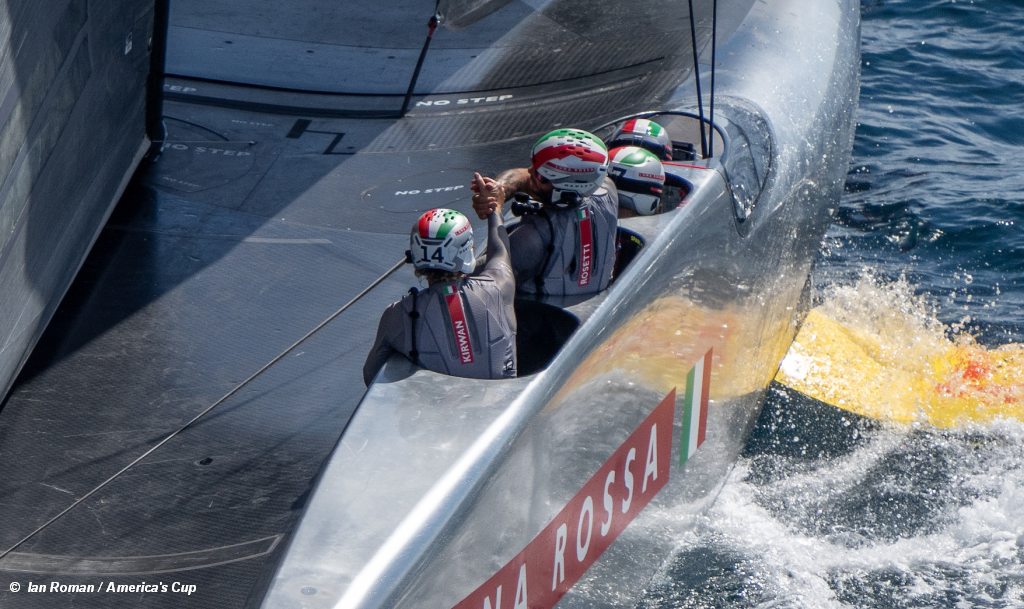 AC37 LV D6 Luna Rossa