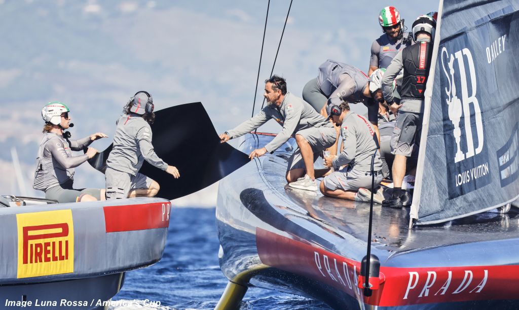 Luna Rossa damage fix Race 7