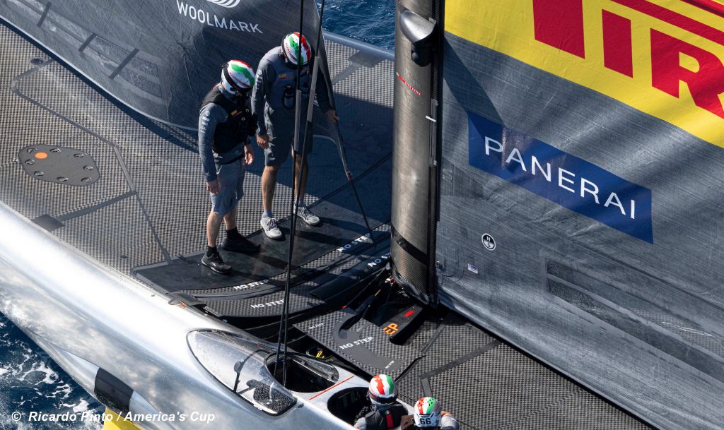 Luna Rossa suffer foredeck and jib track damage in race 7