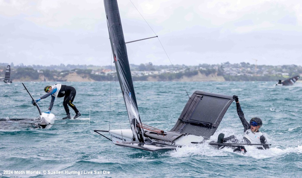 Moth Worlds Day 1 Wipe-out